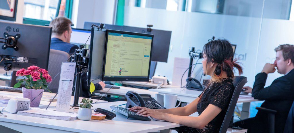 Iconic Digital Marketing Consultants Logo